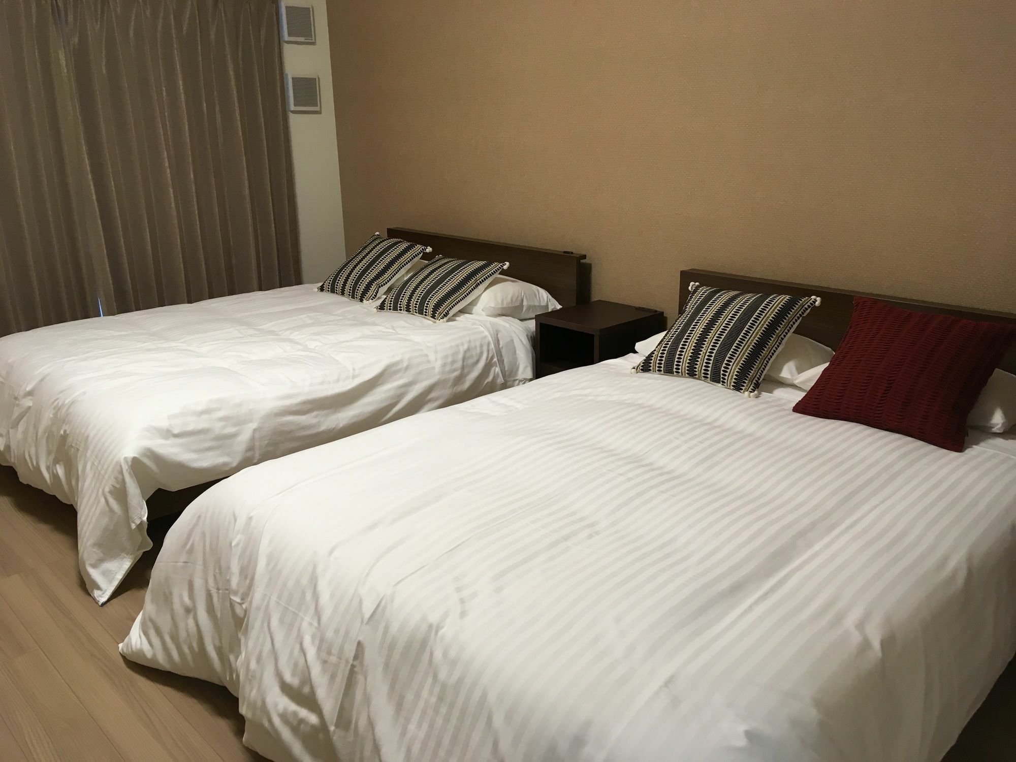 Nedoco Osaka West Aparthotel Buitenkant foto